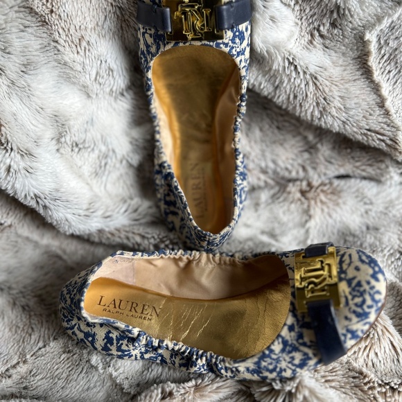 Price drop! Ralph Lauren Ballerina Flat Shoes in Cream and Blue - Picture 4 of 5